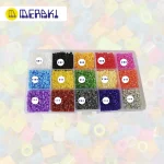 K- (Kits2.6MM) → Kit creativo Meraki kit 15 colores 2.6mm con beads, plantilla y accesorios para pixel-art